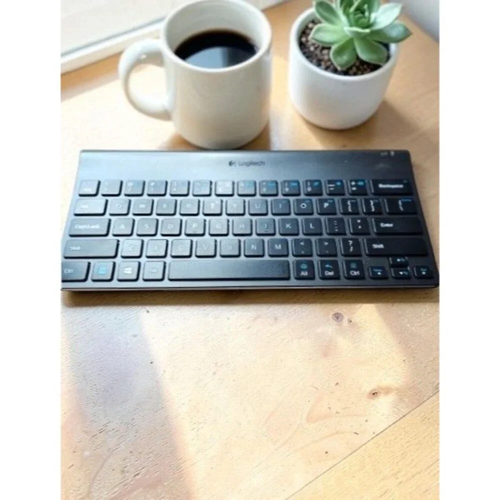 Logitech YR0034 Bluetooth Tablet Keyboard Wireless Black 920 004569